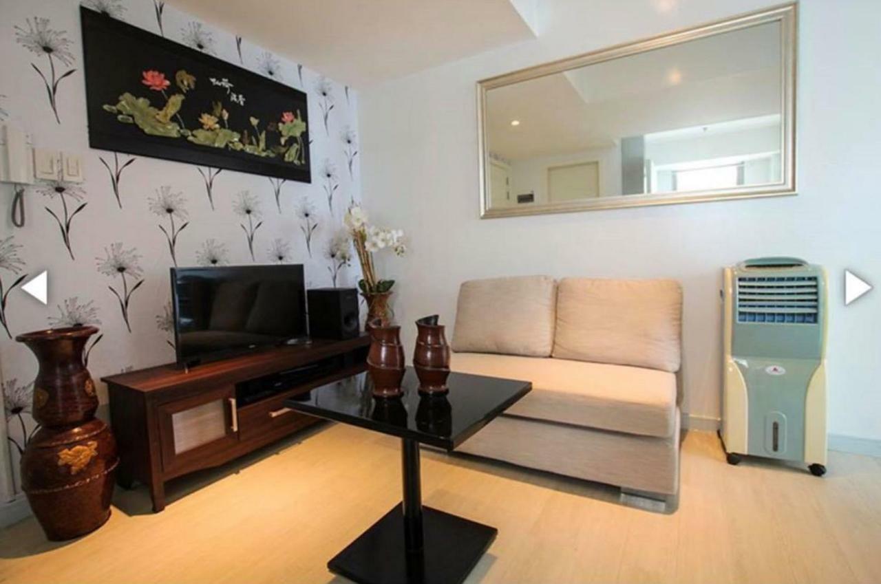 Azure C5 Man-Made Beach Balcony Multiple Units Manila Exterior foto