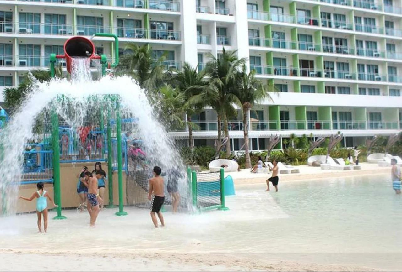 Azure C5 Man-Made Beach Balcony Multiple Units Manila Exterior foto